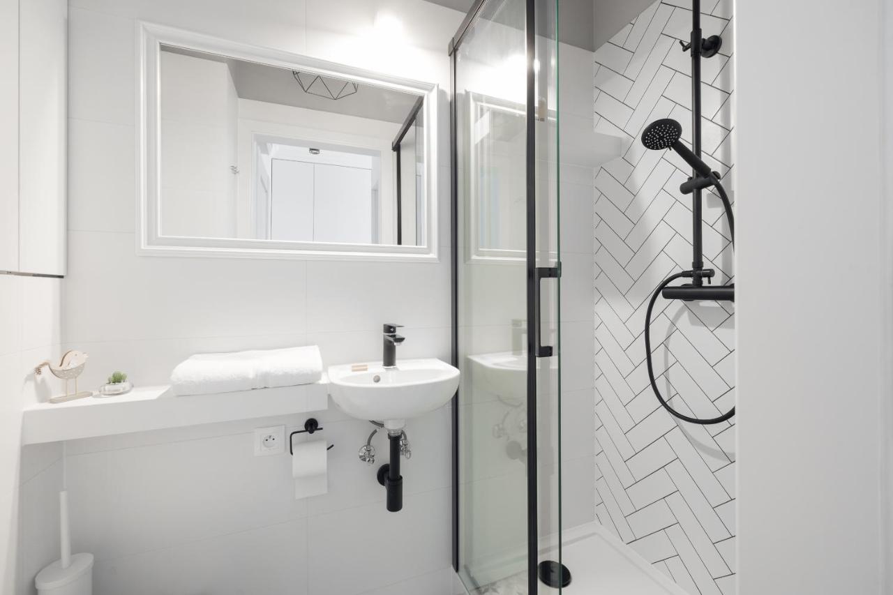 Bulwary Wislane Modern Apartment Varsavia Esterno foto